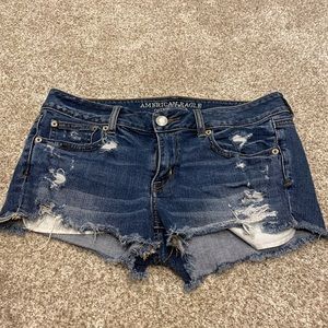 AEO American Eagle Sz 10 stretch shortie.